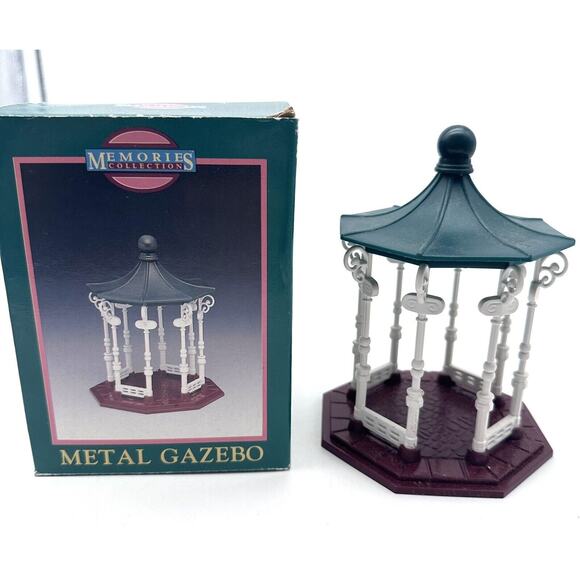 Christmas Village Mini Metal Gazebo Memories Collection 4x5.5 Decoration - Picture 1 of 8
